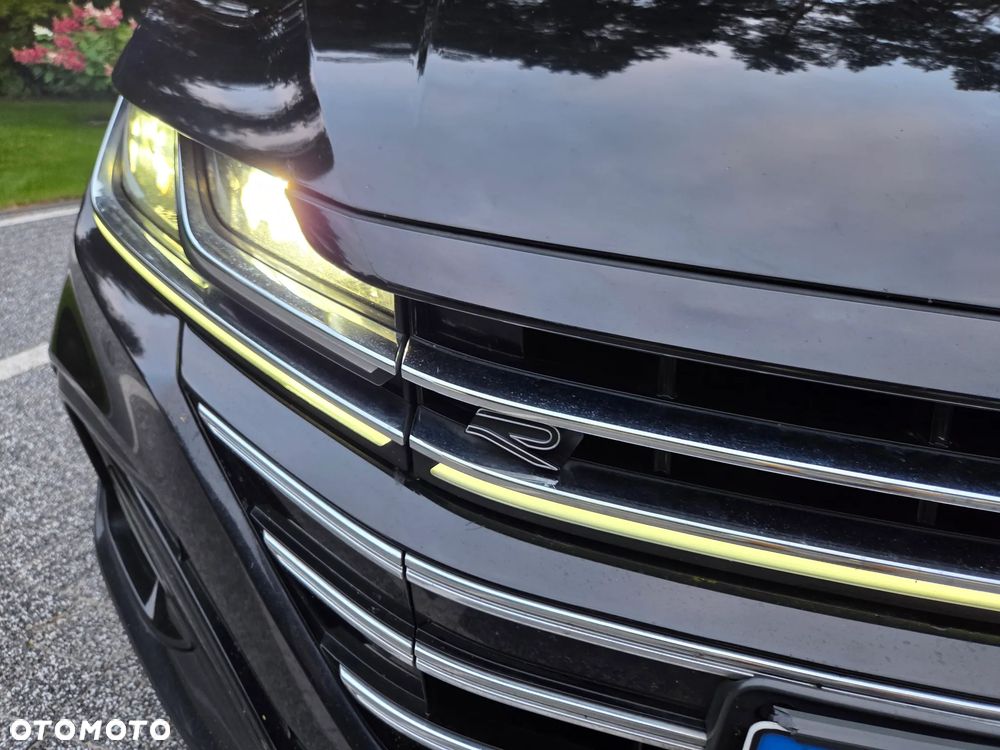 Volkswagen Arteon 2.0 TDI R-Line DSG - 17