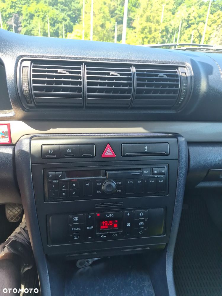 Audi A4 Avant - 12
