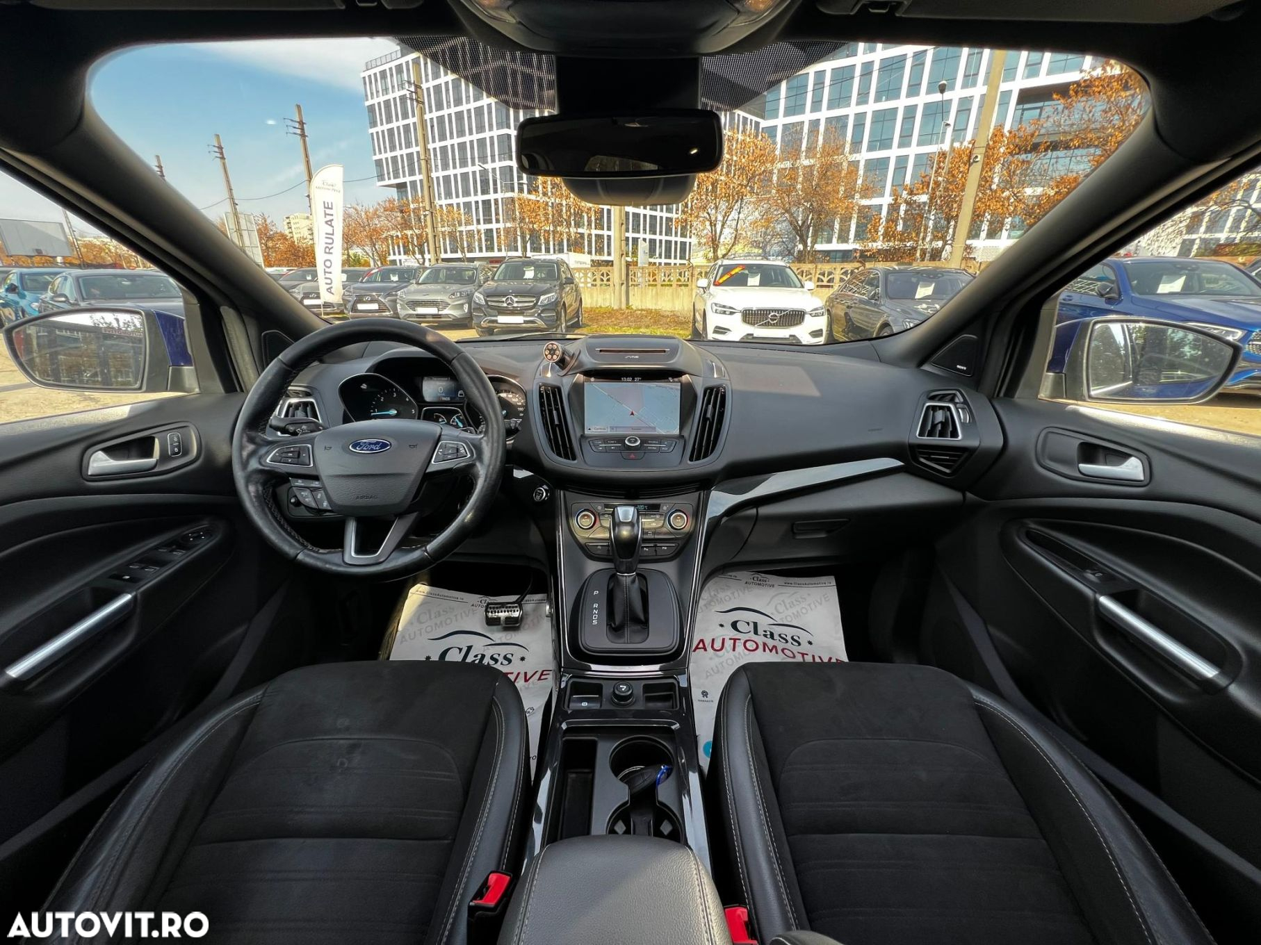 Ford Kuga 2.0 TDCi 4WD Powershift ST-Line - 13