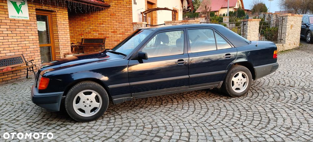 Mercedes-Benz W124 (1984-1993) - 4