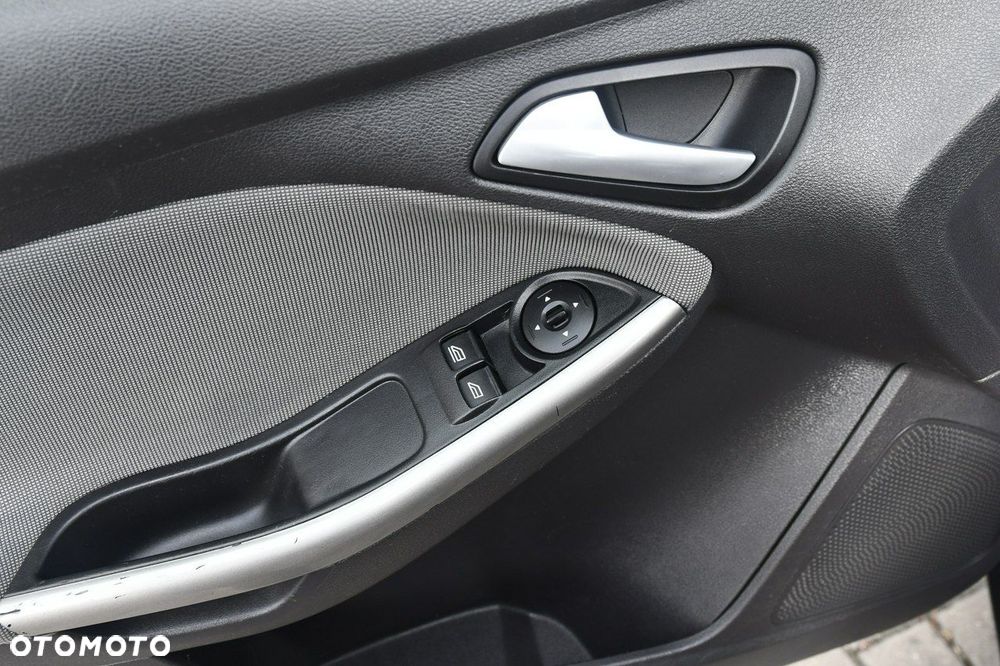 Ford Focus - 16