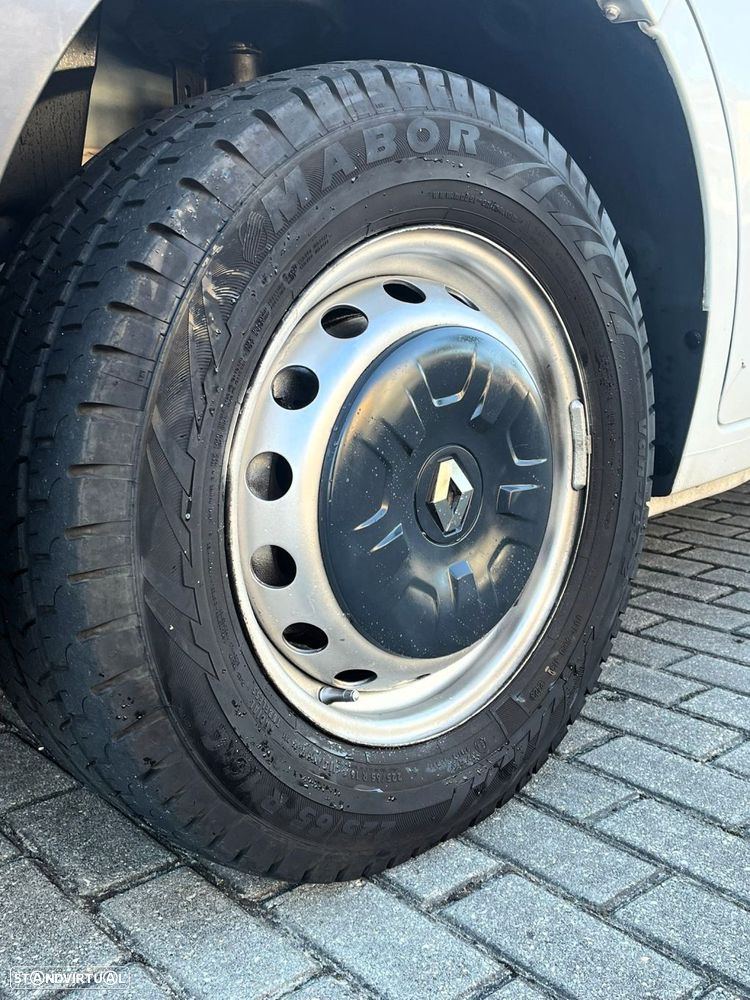 Renault Master 2.3 dCi L2H2 - 75Mil km - 18