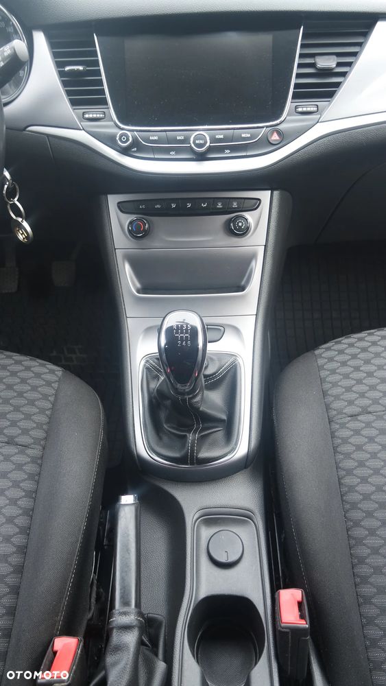 Opel Astra - 11