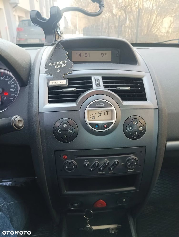 Renault Megane - 8