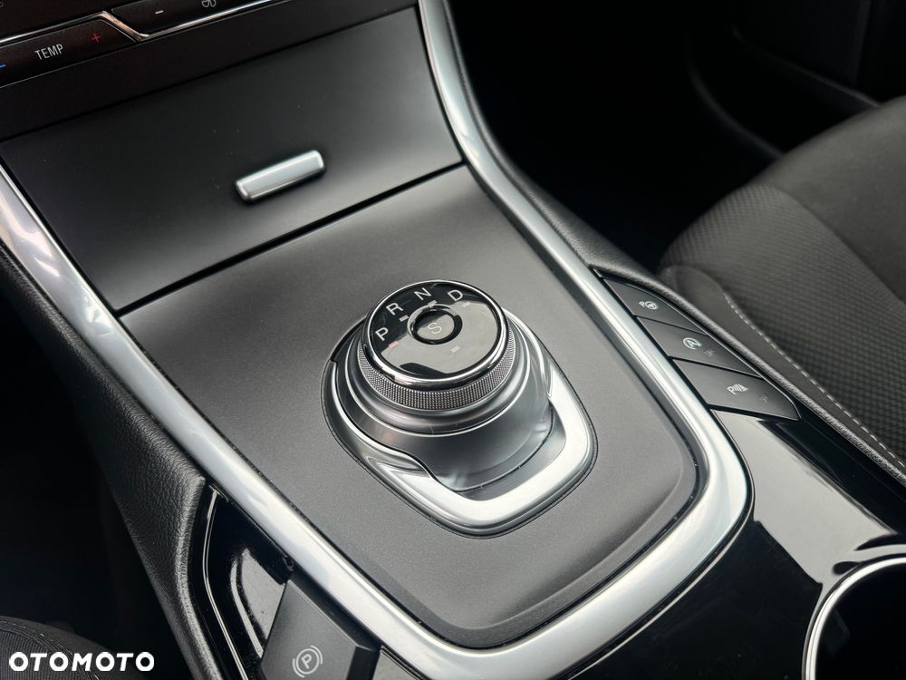 Ford S-Max 2.0 EcoBlue Titanium - 25