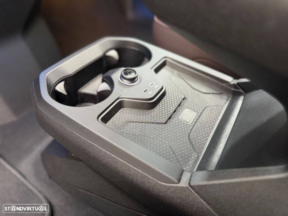 BMW iX xDrive 50 Pack Desportivo - 31