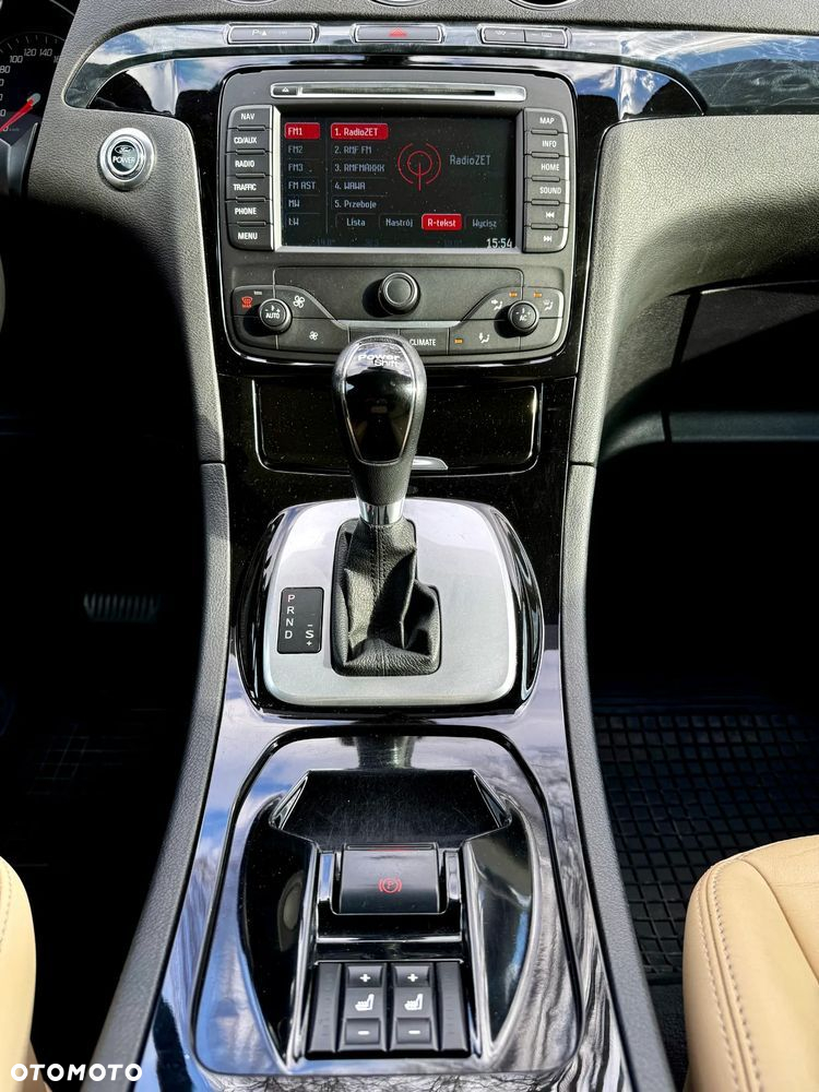 Ford S-Max - 27