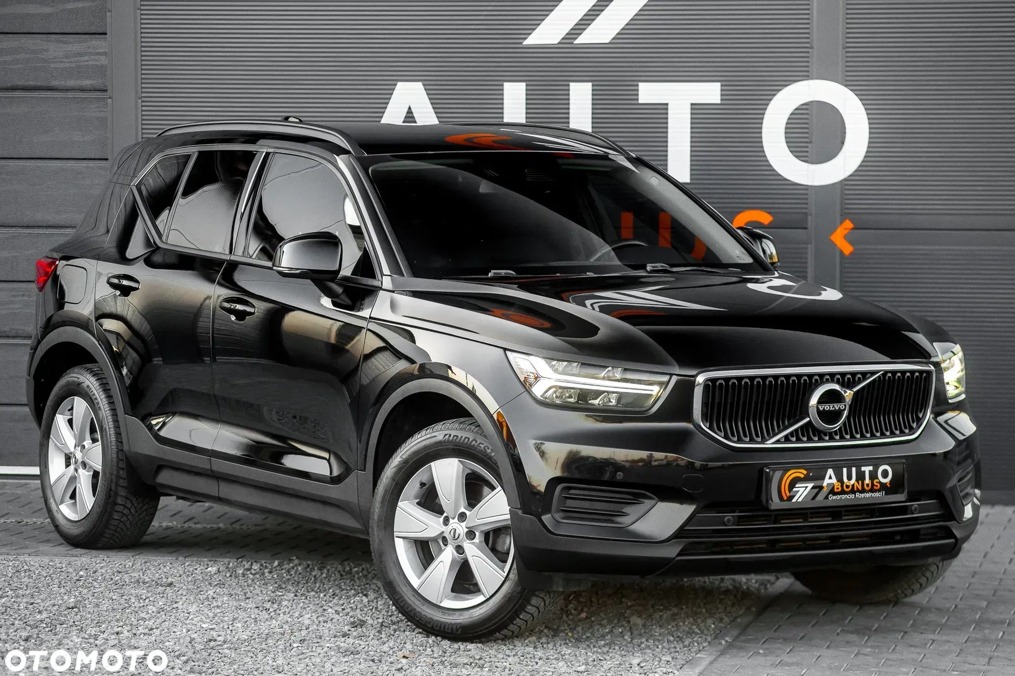 Volvo XC 40 - 1