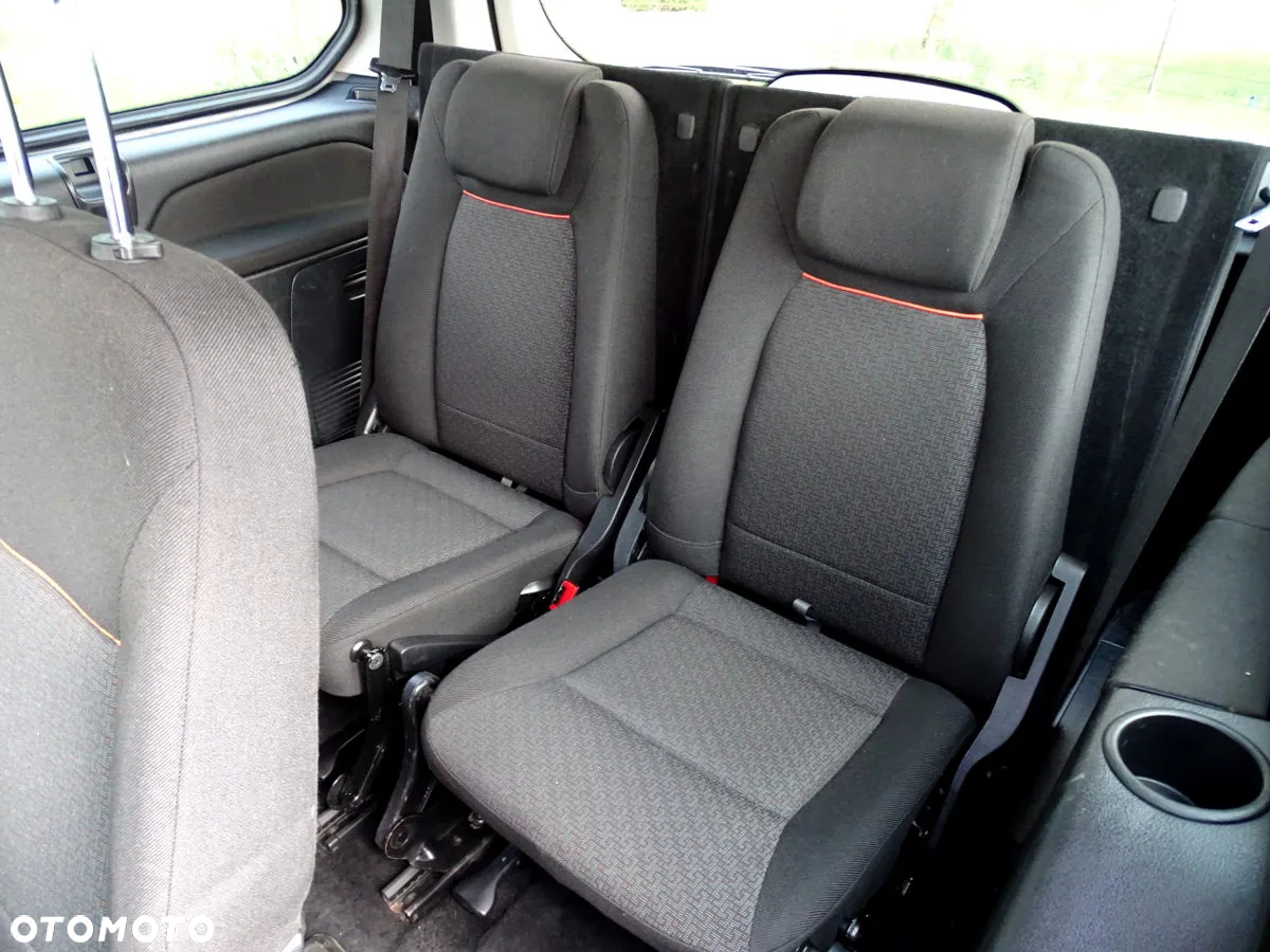 Ford Galaxy 2.0 TDCi Ambiente - 15