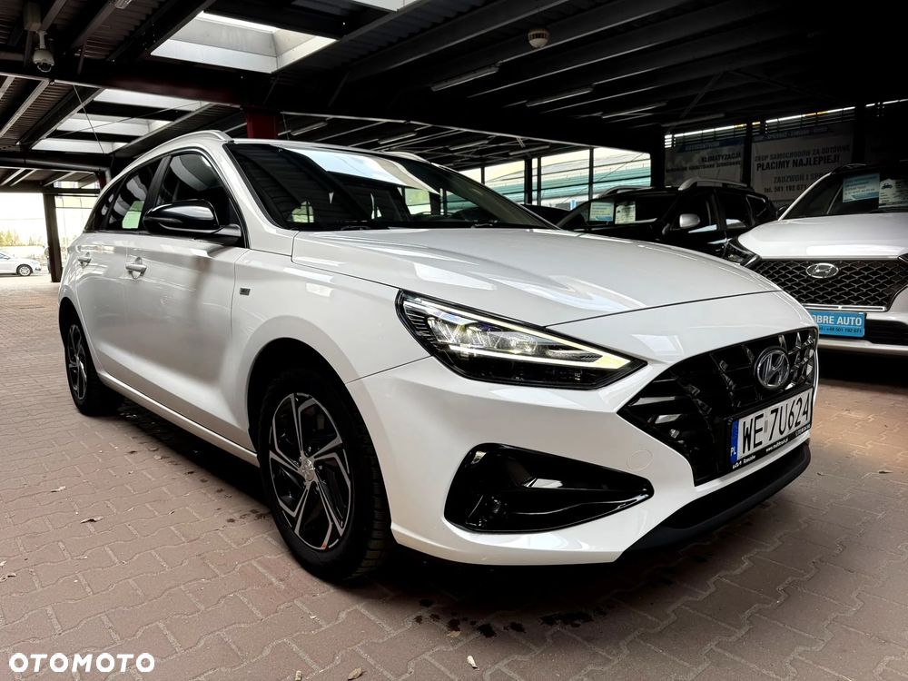 Hyundai i30 1.5 T-GDI 48V Smart - 9