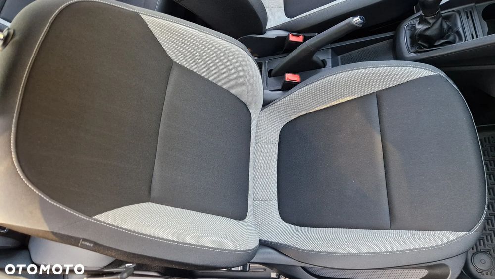 Skoda Fabia 1.2 TSI Ambition - 24