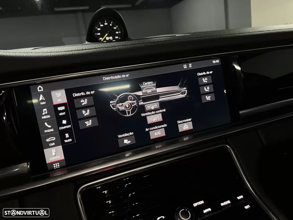 Porsche Panamera 4 E-Hybrid Executive - 34