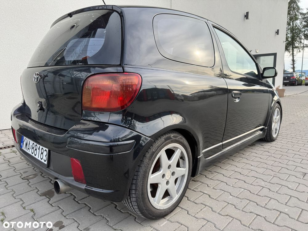 Toyota Yaris - 9