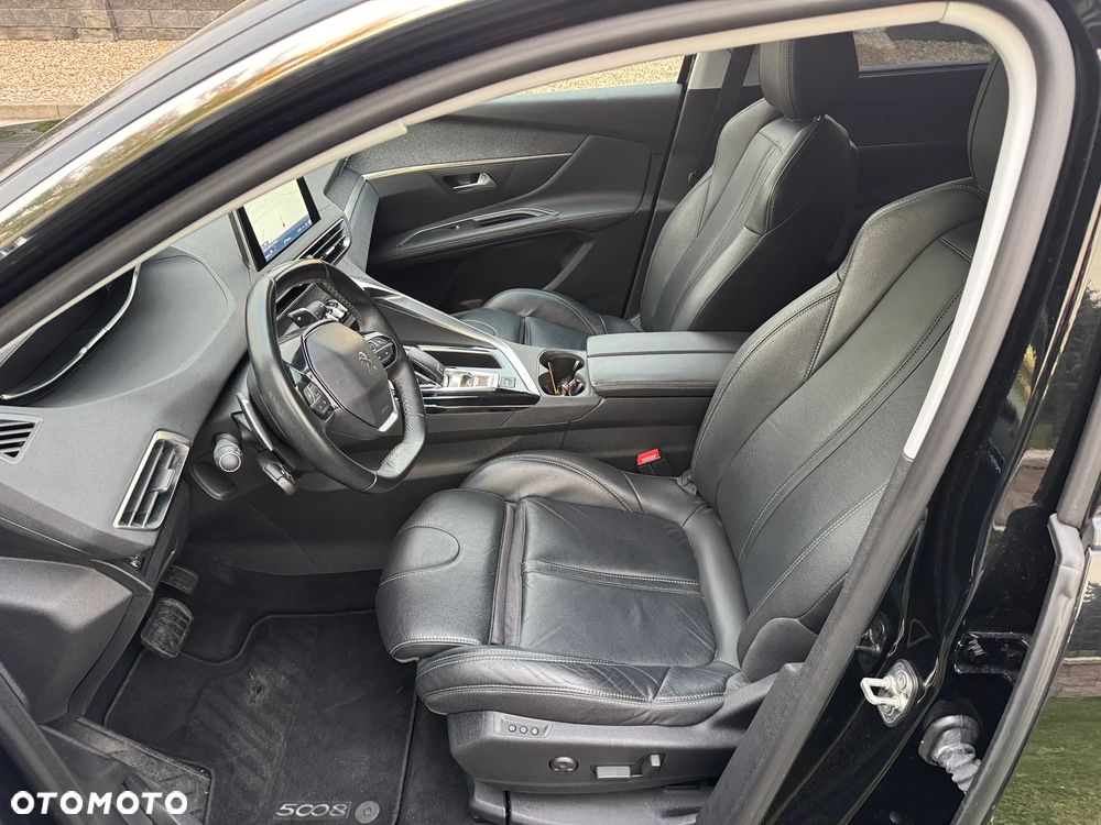 Peugeot 5008 1.6 PureTech Allure S&S EAT8 - 15