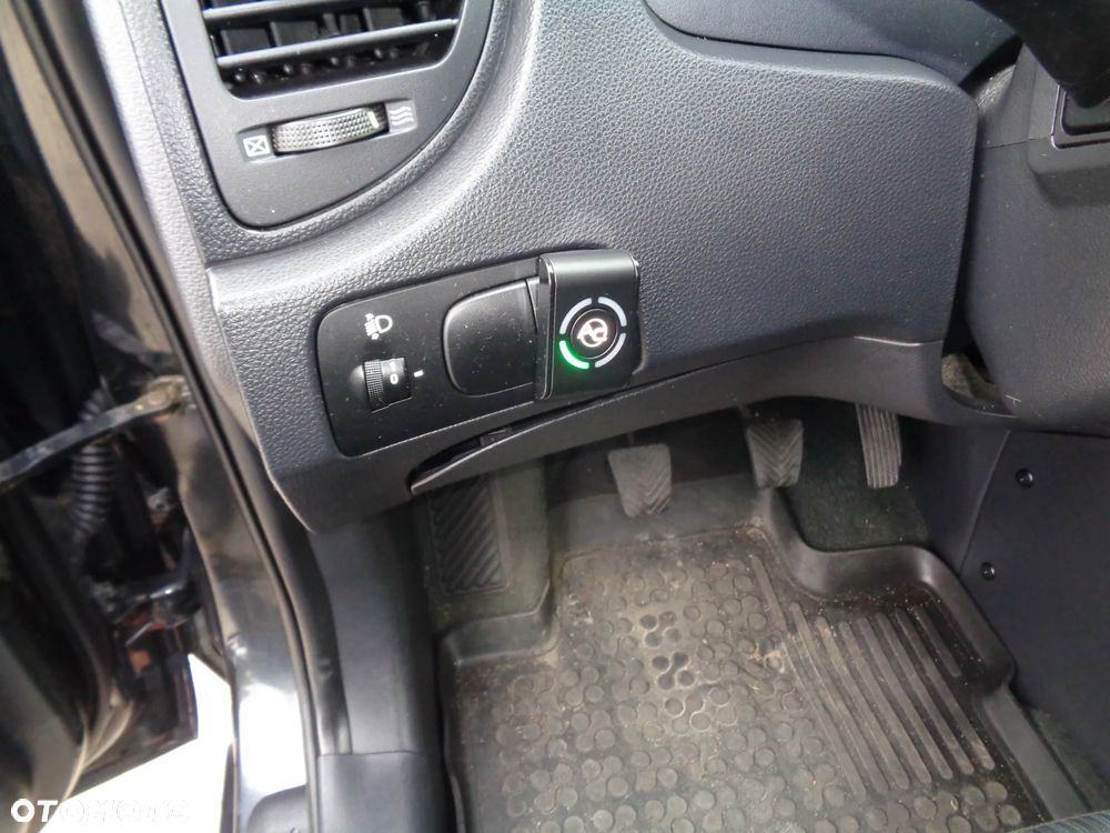 Kia Sportage - 12