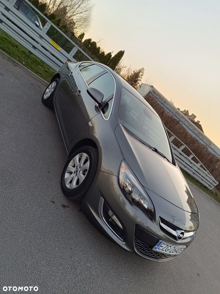 Opel Astra - 1