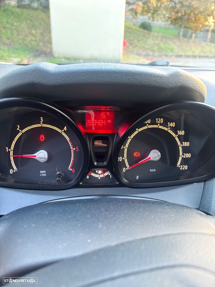 Ford Fiesta 1.4 TDCi Titanium - 5