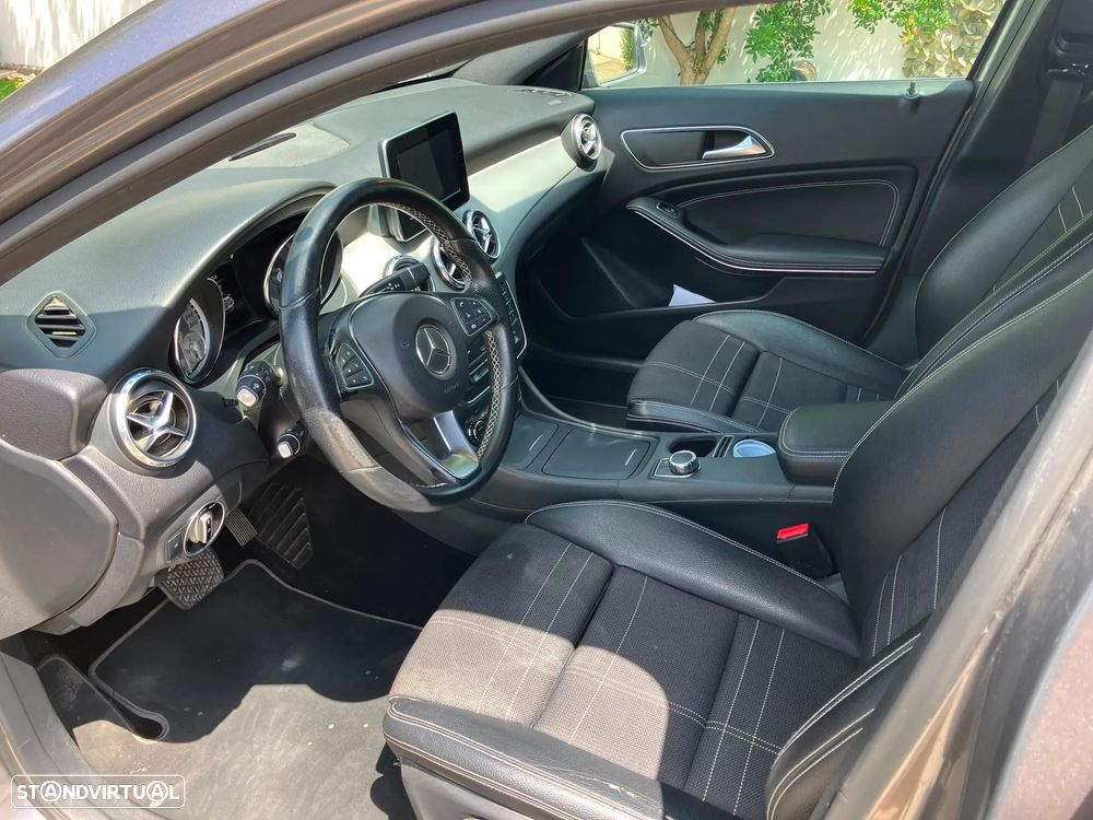 Mercedes-Benz GLA 200 (CDI) d 4Matic 7G-DCT Urban - 7