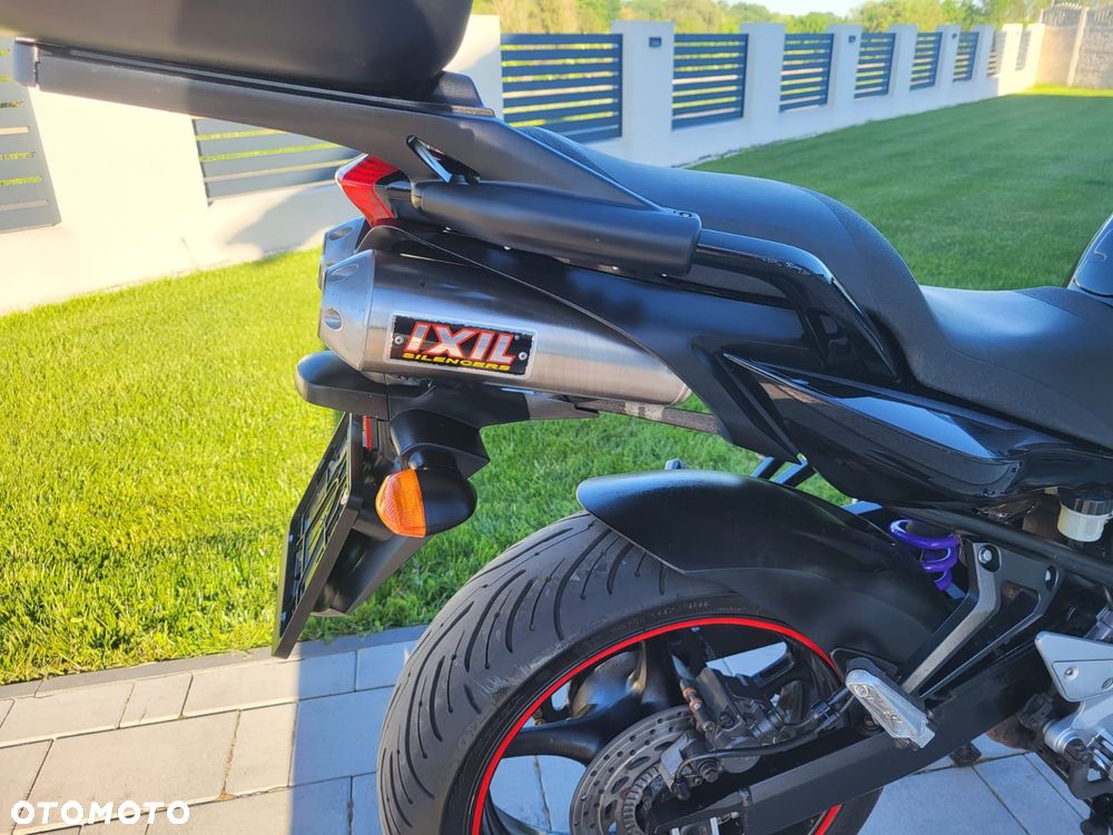 Yamaha FZ6 - 7