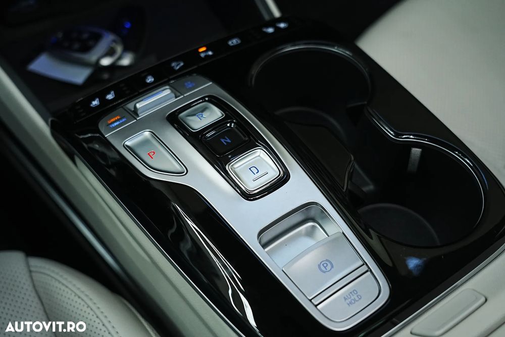 Hyundai Tucson PHEV 1.6 l 265 CP 4WD 6AT Luxury - 32