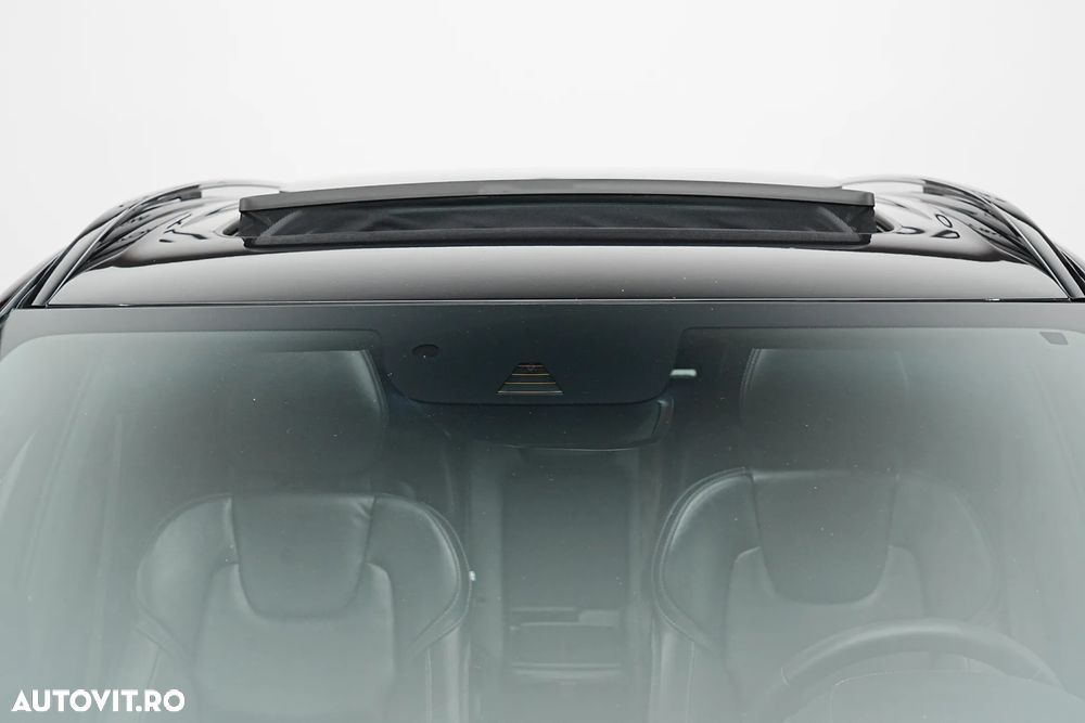 Volvo XC 90 T8 AWD Twin Engine Geartronic RDesign - 23