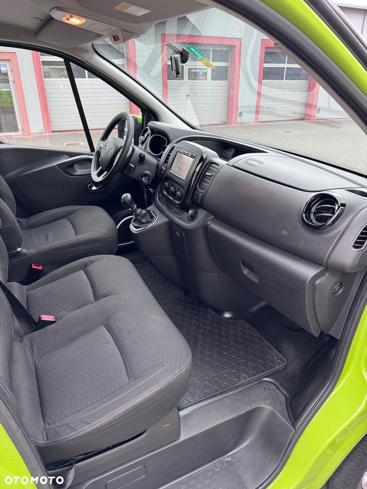 Opel Vivaro L1H1 2,7t Elegance - 12