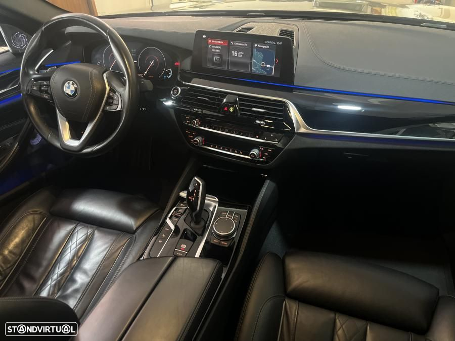 BMW 530 e iPerformance Pack M - 29