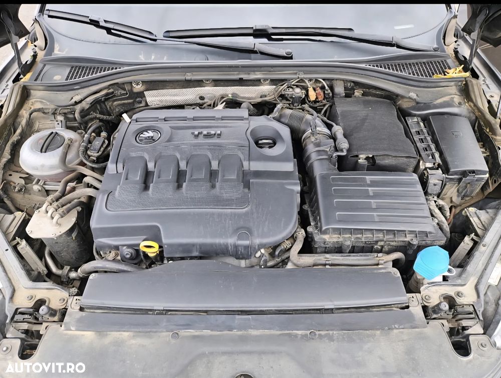 Skoda Superb 2.0 TDI DSG Style - 10