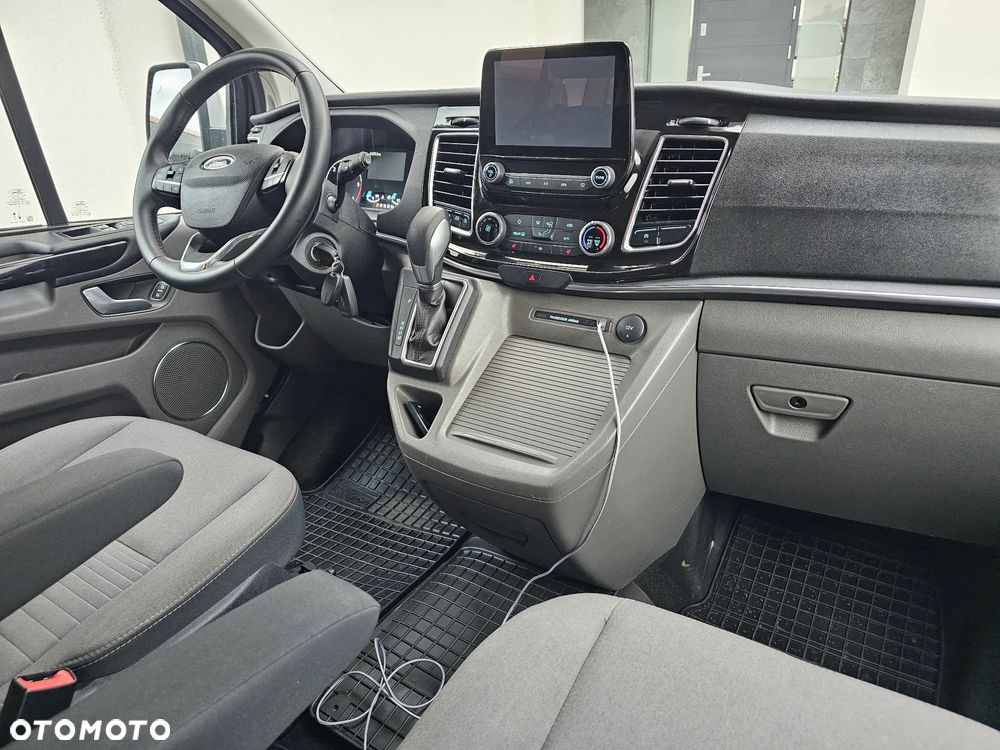 Ford Tourneo Custom 2.0 EcoBlue L2 Titanium SelectShift - 20