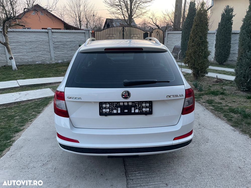 Skoda Octavia - 12