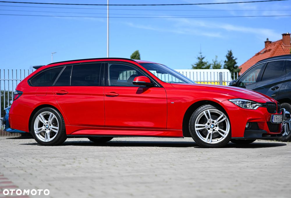 BMW Seria 3 330i GPF xDrive M Sport Shadow - 30