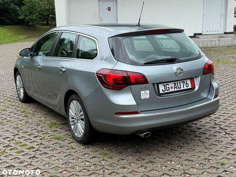 Opel Astra - 22