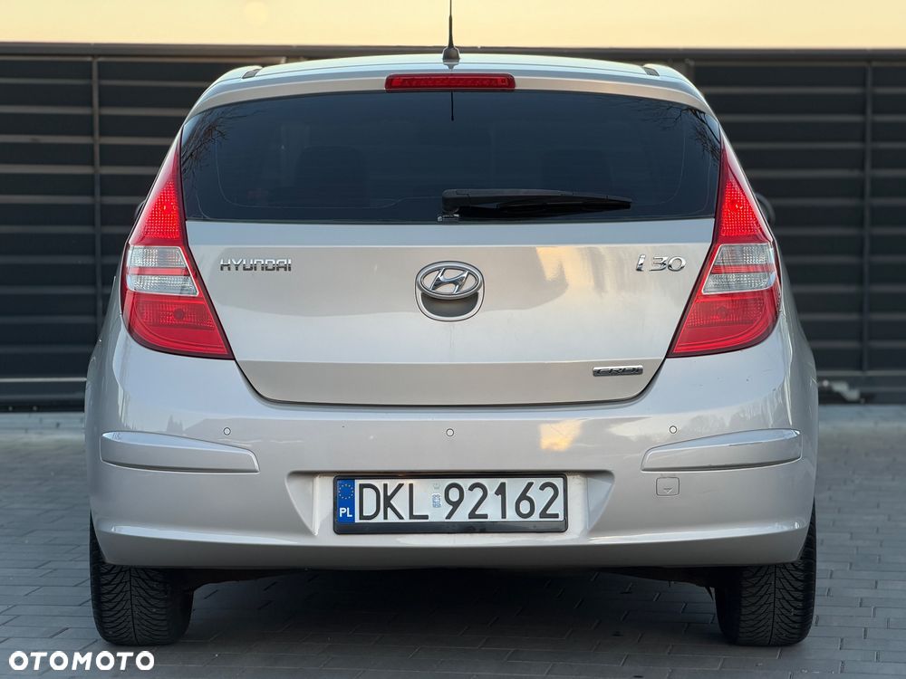 Hyundai i30 1.6 CRDi Premium - 8