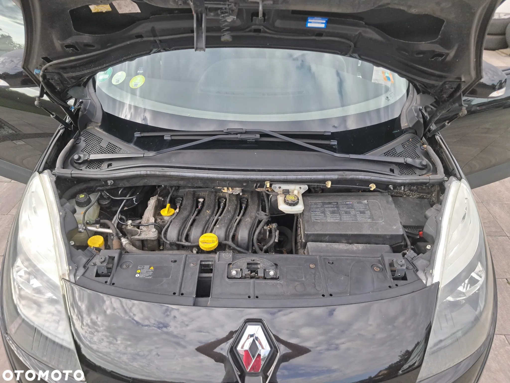 Renault Grand Scenic 1.6 16V 110 Authentique - 25