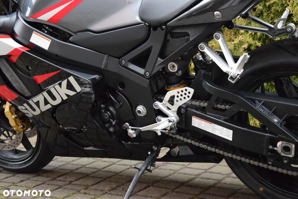 Suzuki GSX-R - 8