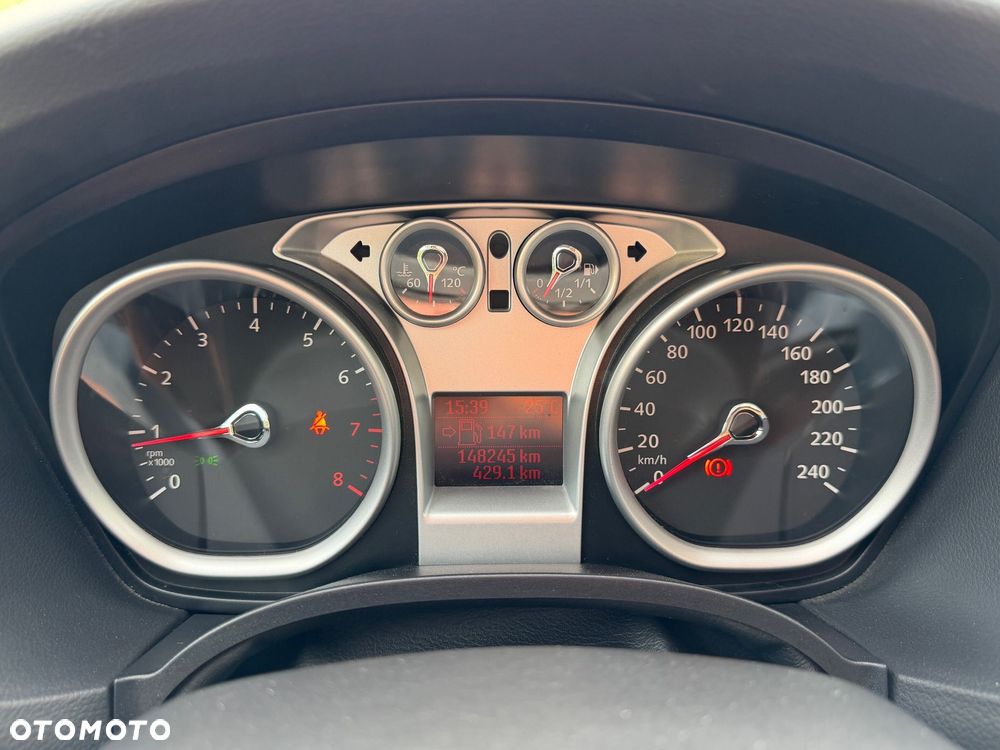 Ford Focus 1.6 16V Silver Magic - 24