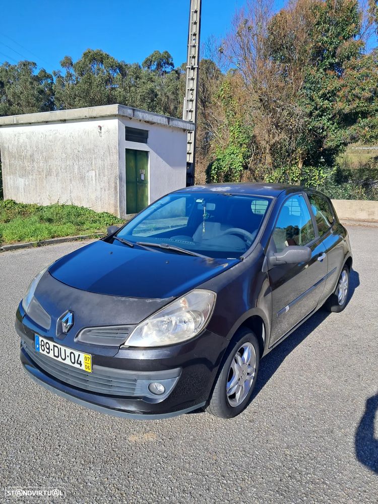 Renault Clio 1.5 dCi Dynamique - 1