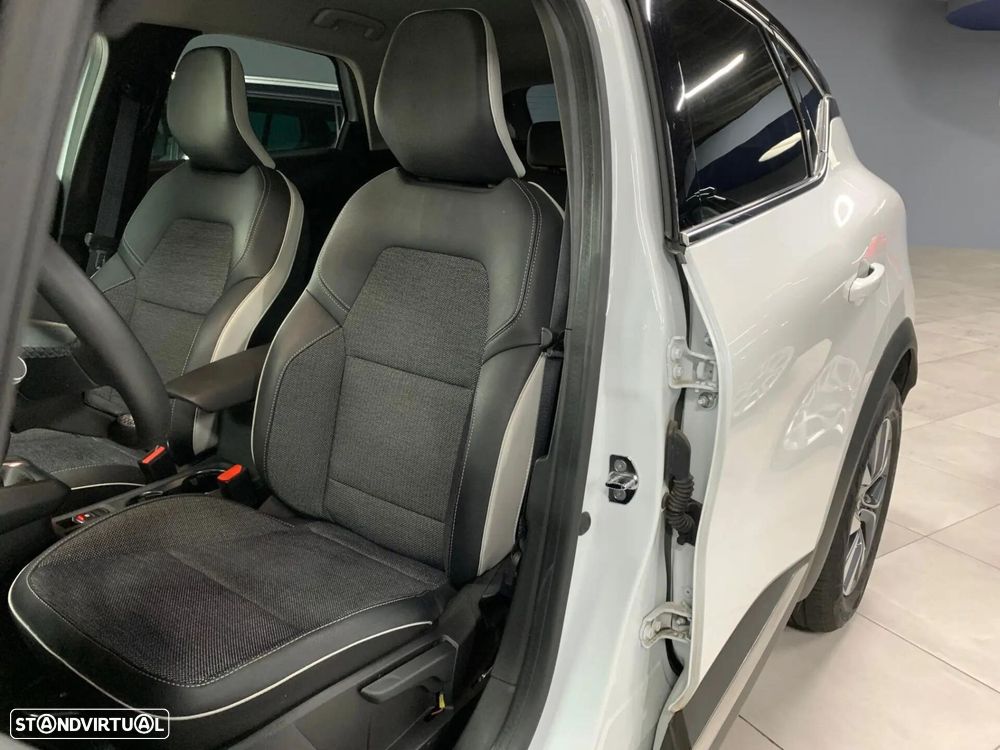 Renault Captur - 17