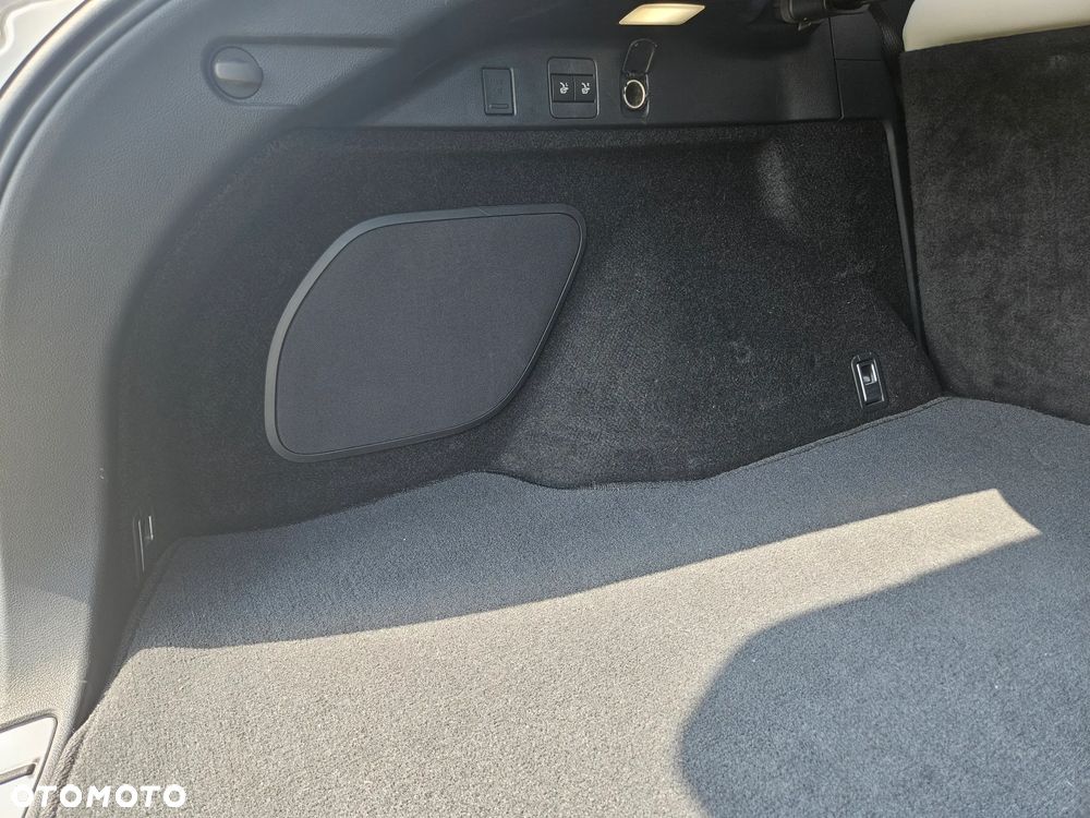 Lexus RX 350h Prestige - 10
