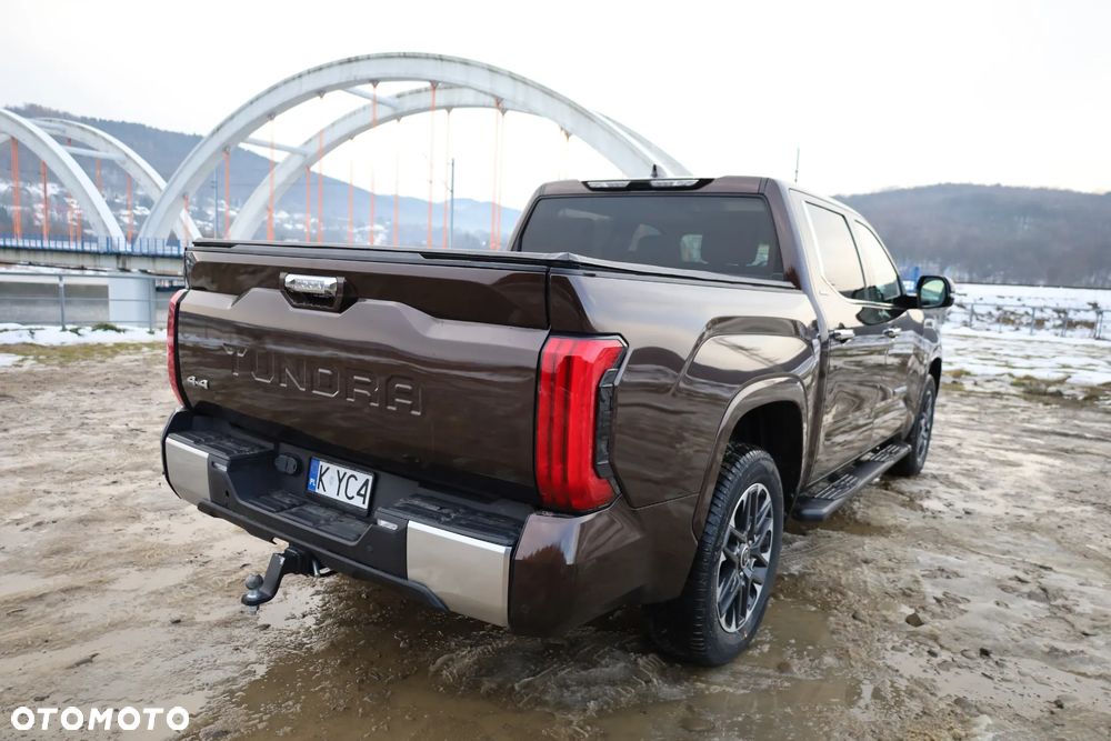 Toyota Tundra - 22
