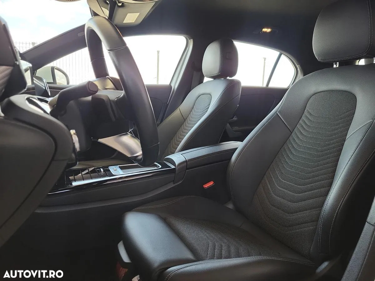 Mercedes-Benz A 180 d 8G-DCT - 14
