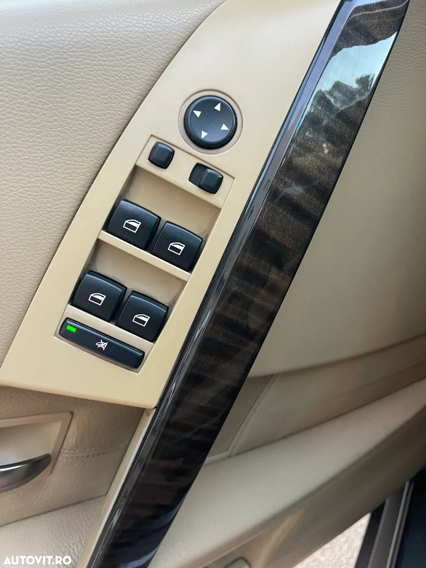 BMW Seria 5 520i - 9