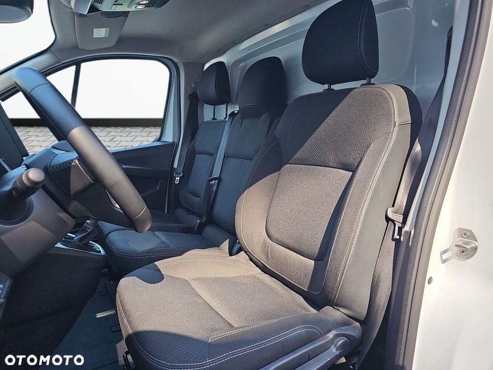 Renault Trafic - 11