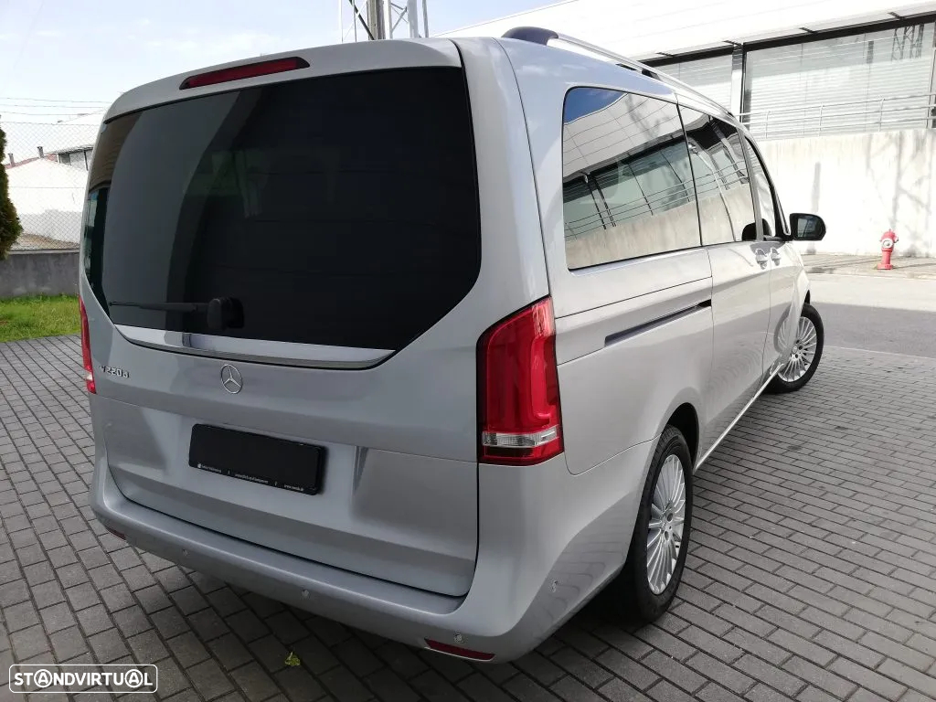 Mercedes-Benz V 220 d Longo Aut. - 2