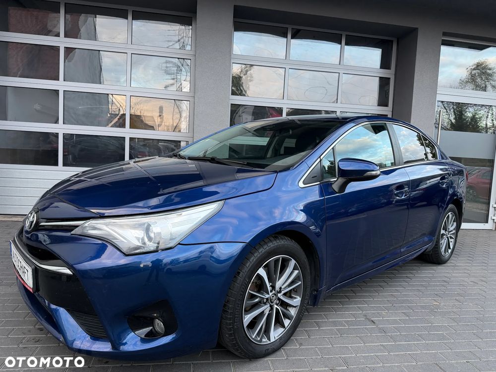 Toyota Avensis 2.0 Premium MS - 26