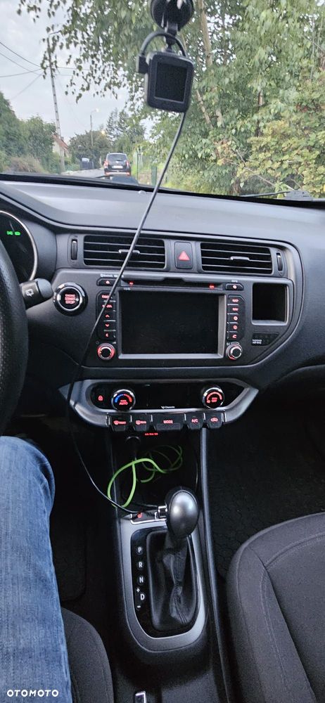 Kia Rio 1.4 XL - 22