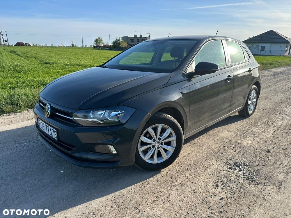 Volkswagen Polo - 1