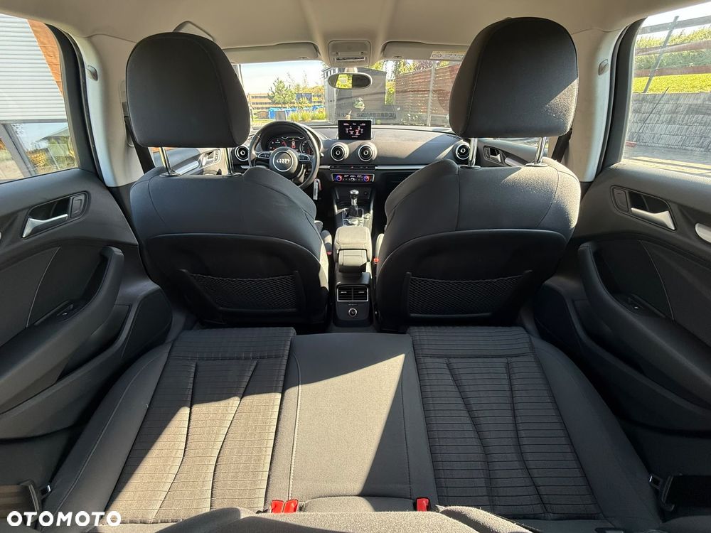 Audi A3 Sportback - 32