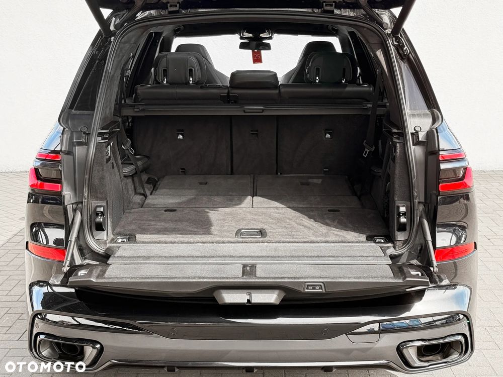 BMW X7 xDrive40d - 14