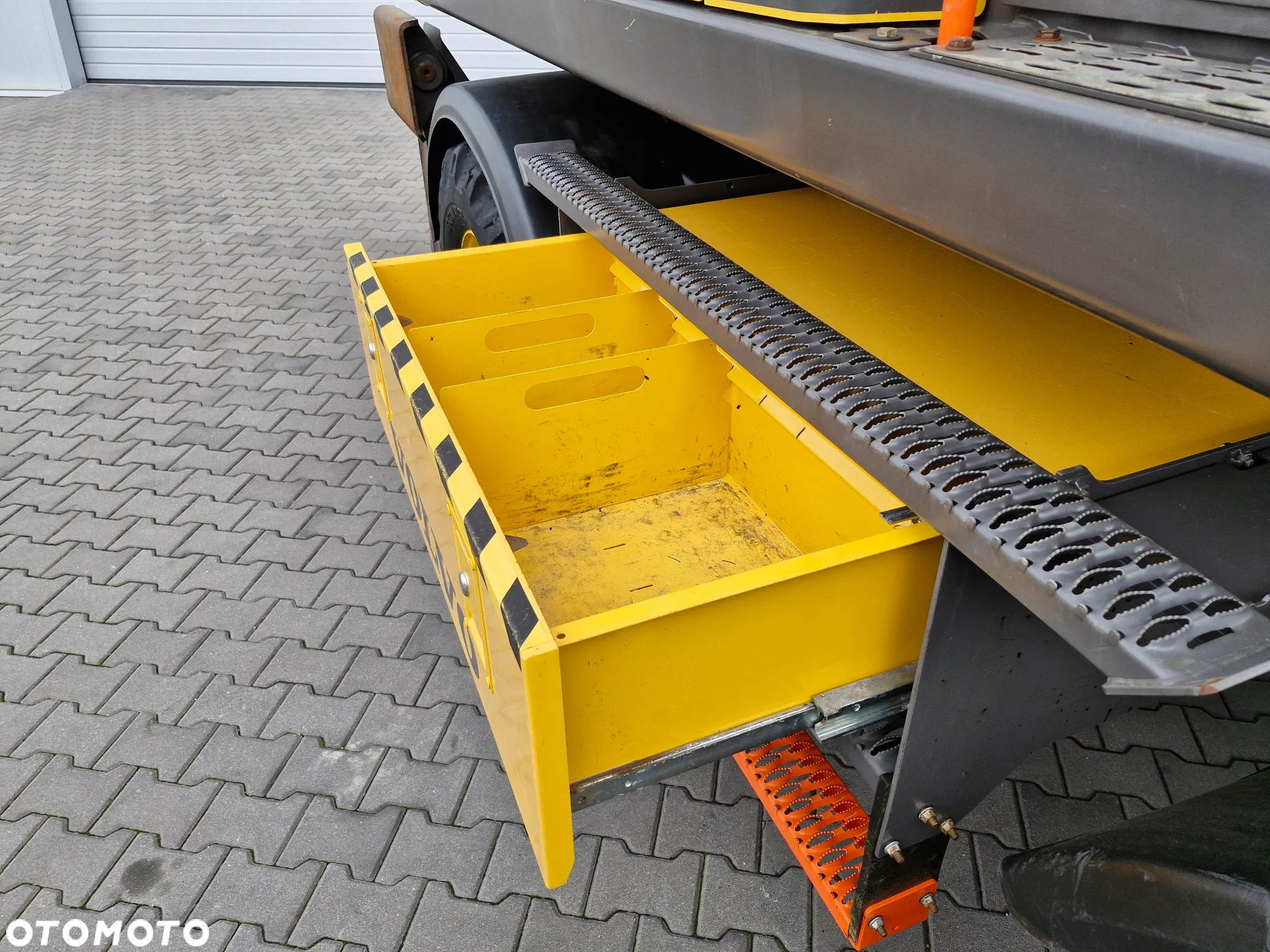 Volvo EW 160 E - 14